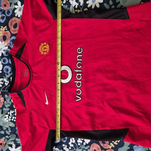 Nike Vodafone Manchester United Football Jersey Red & Black - Picture 8 of 10